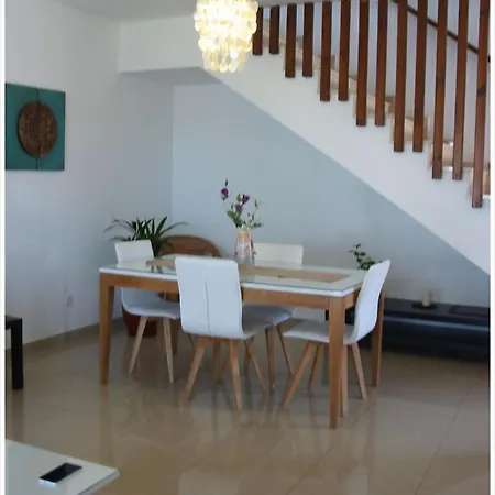 Luzmarina Villa